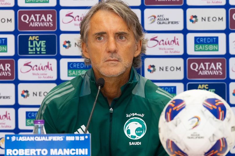 Roberto Mancini Kantongi Lebih dari Rp500 Miliar setelah Dipecat Arab Saudi